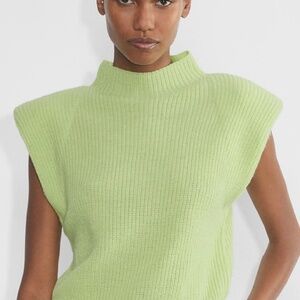 Like New Aritzia Babaton light green sweater size xs